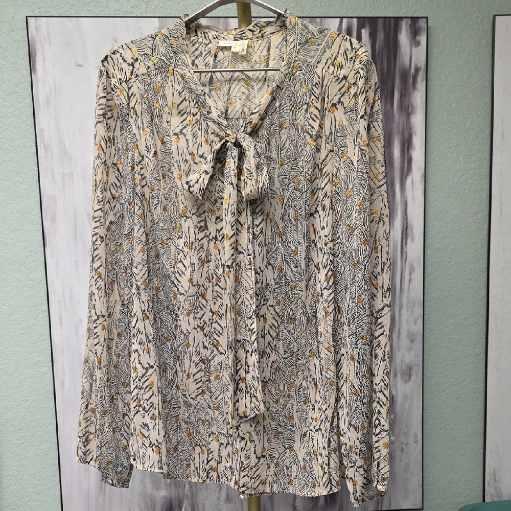 Anthropologie Brand Meadow Rue Cream and Black Patterned Blouse with Bow Size XL
